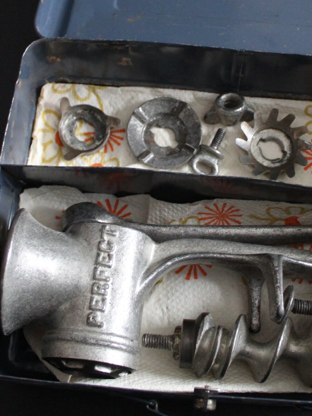 Vintage PERFECT Brand Meat and Food Grinder in Metal Storage Box